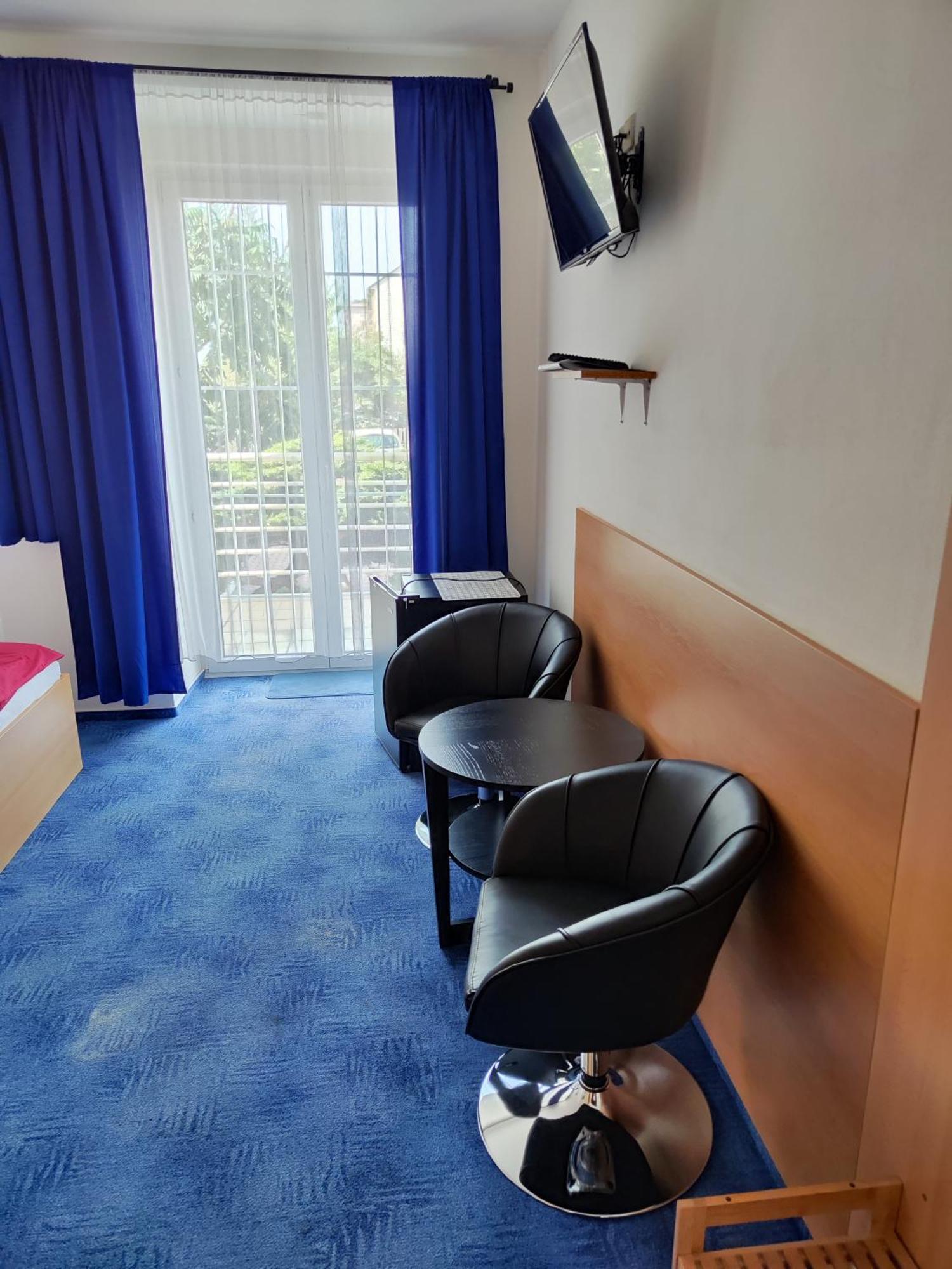 Hotel O.K. 1 بيرون المظهر الخارجي الصورة